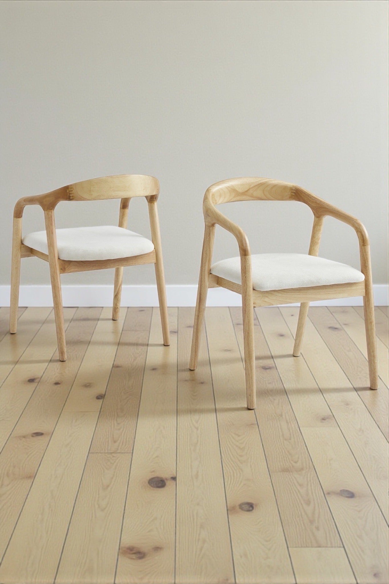 Chaise CARLTON velours beige Boisé