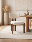 Chaise HERA bouclé beige Noyer