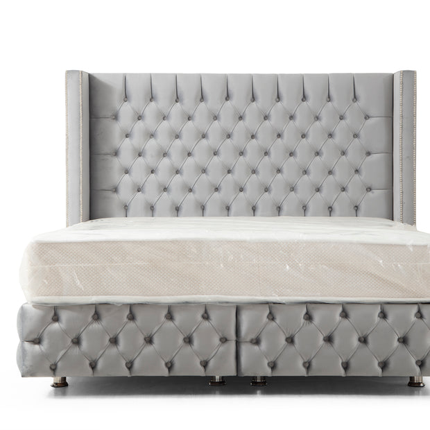 Lit double coffre capitonné 2 places en velours avec tête de lit – CLOUTÉ GRIS