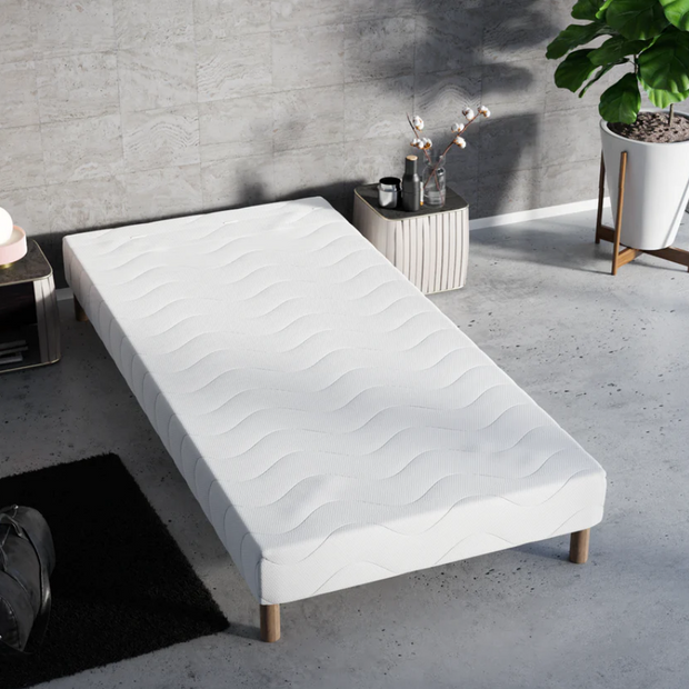 Sommier tapissier 90x190 avec pieds – 1 personne